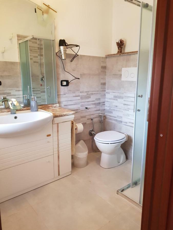 Casa Vacanze Valentina Porto Conte Eksteriør billede