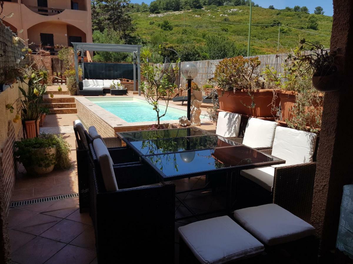 Casa Vacanze Valentina Porto Conte Eksteriør billede